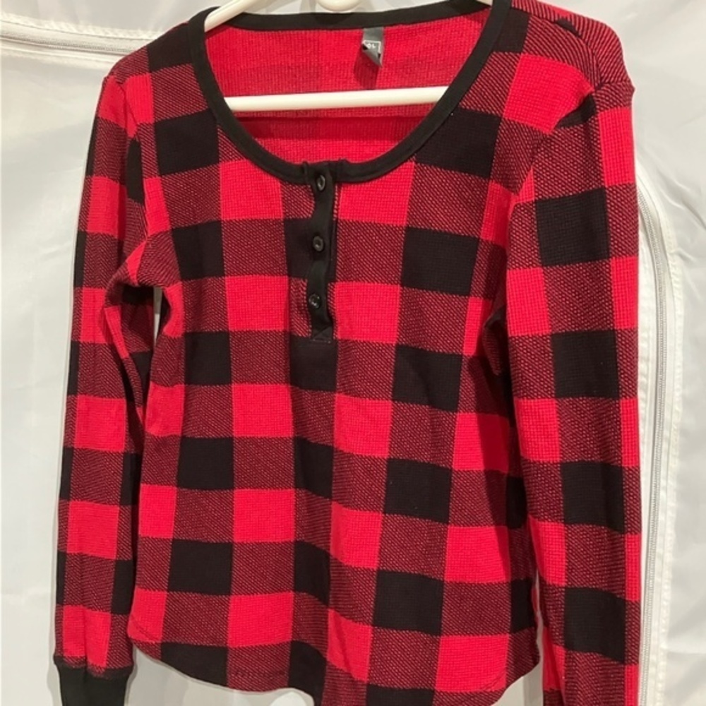 Women's Scoop-Neck Waffle Henley. Sz XS. New